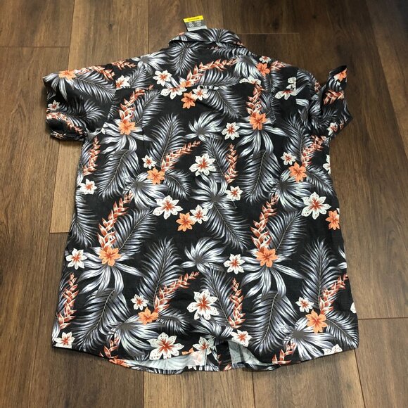 Hurley Men's Short Sleeve Button Up Size M Hawaiian Woven Patio Shirt LOT OF 2 - Picture 8 of 9